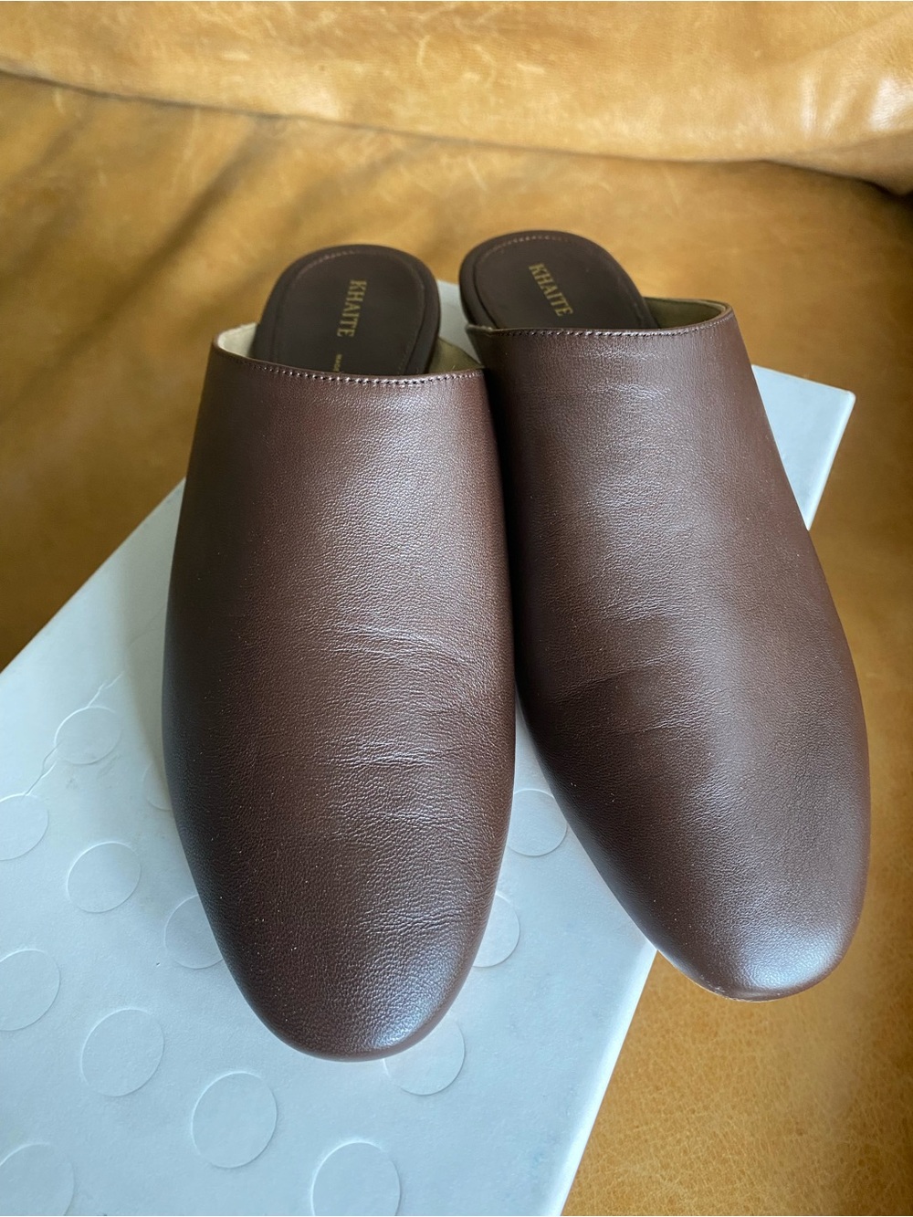 Khaite Otto Brown Leather Mules. Size 36. - Picture 4 of 15